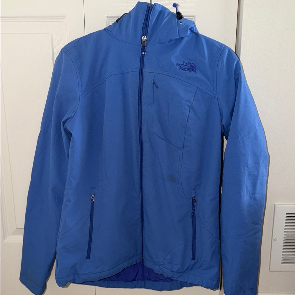 The North Face Men's Vibrant Blue Performance Jacket